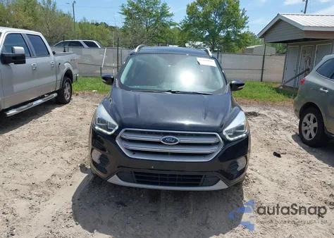 2018 Ford Escape Titanium из США, поврежденный, VIN 1FMCU0J98JUA06696